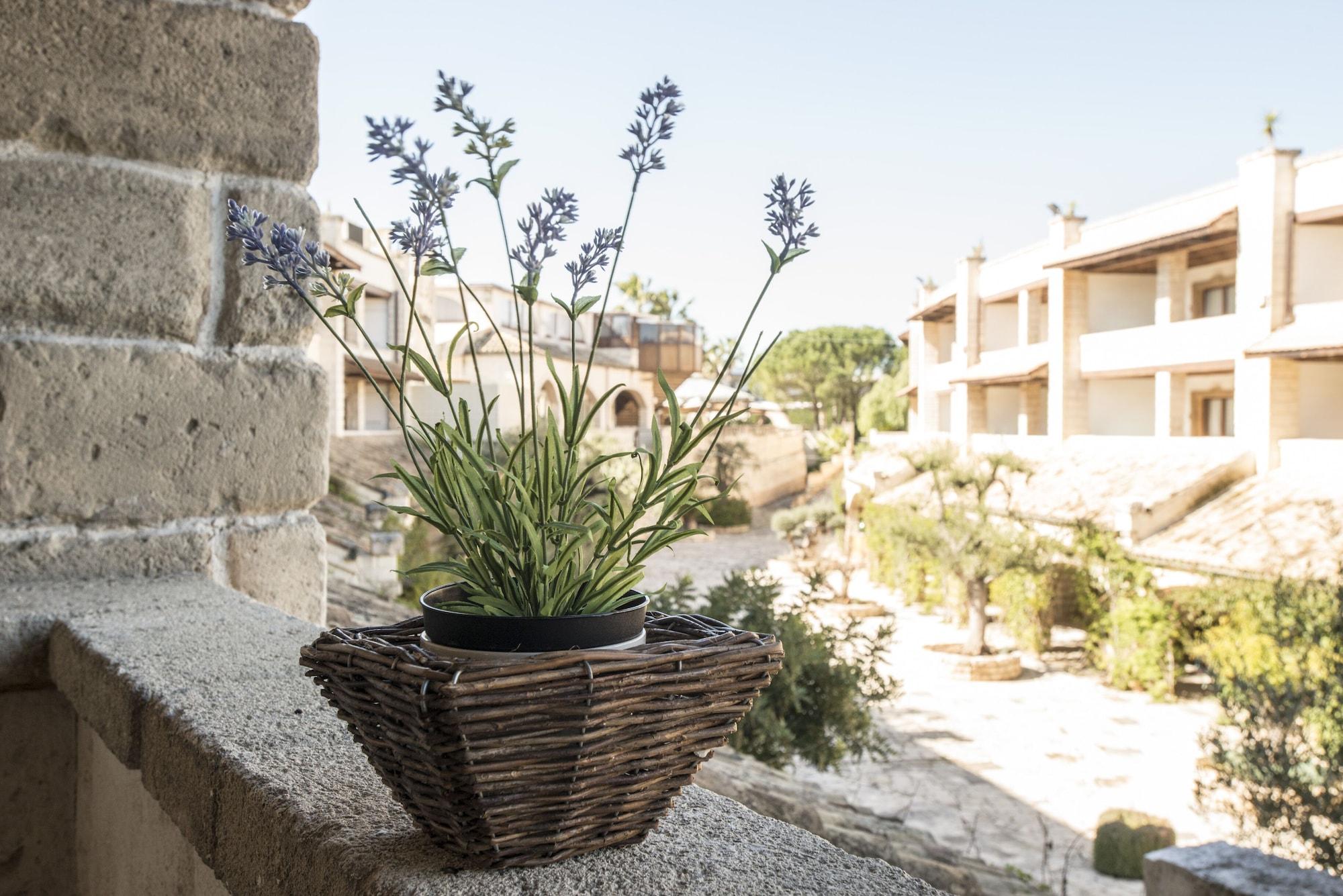 Unahotels Regina Bari Torre A Mare Buitenkant foto